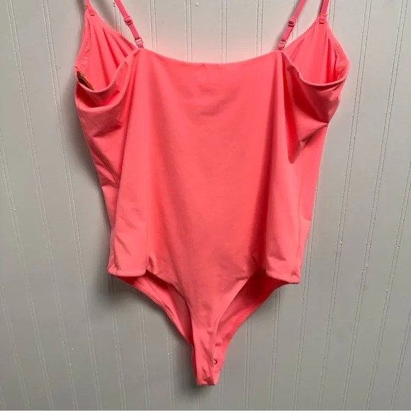 Skims Fits Everybody Cami Thong Bodysuit - Picture 4 of 6